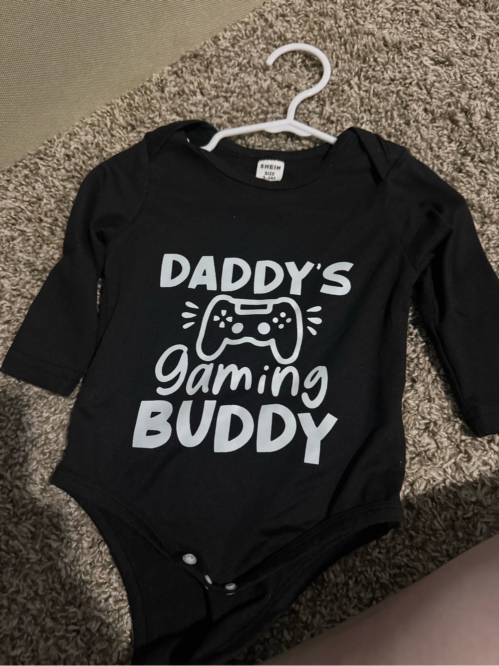 SHEIN Black "Daddy's Gaming Buddy" Long Sleeve Baby Bodysuit
